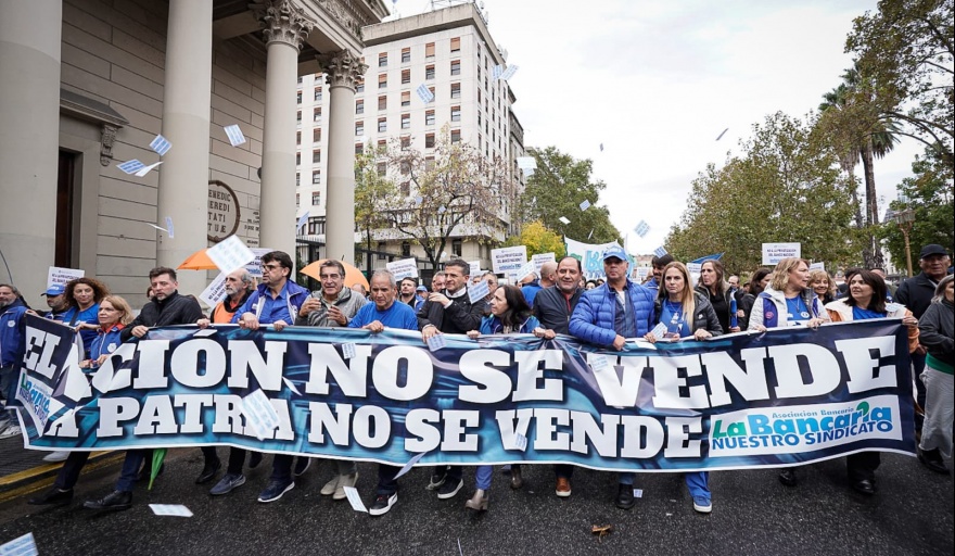 La Bancaria presentó un Proyecto de Ley que impide la privatización del Banco Nación