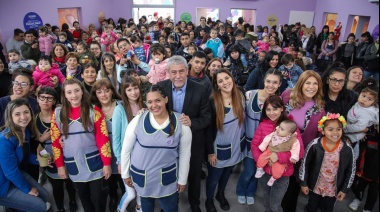 Jorge Ferraresi y Magdalena Sierra inauguraron un jardín maternal en Isla Maciel