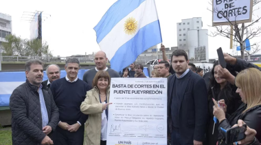 Patricia Bullrich encabezó en el Puente Pueyrredón un acto contra los piquetes: “Con nosotros esto se acaba”