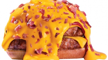 Mega Boom: la hamburguesa que revoluciona el menú de Mostaza