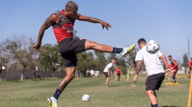 Independiente recibió una nueva oferta por Ayrton Costa