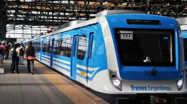 Reducen frecuencia del Tren Roca por obras y ponen colectivos para trasladar pasajeros