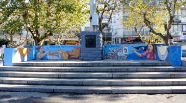 Vecinos denunciaron que el Municipio de Avellaneda les tapó un mural en Plaza Alsina