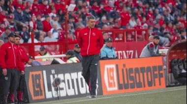 Fin de ciclo: Vaccari renunció en Independiente tras diez partidos sin ganar