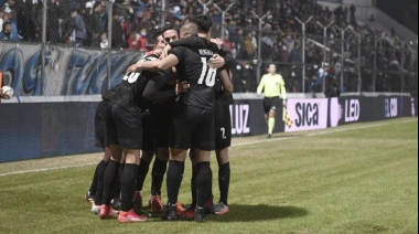Independiente derrotó a Atlético Tucumán y avanzó a los octavos de final de la Copa Argentina