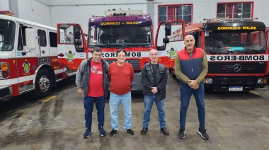 Los Bomberos Voluntarios de Villa Domínico recibieron donaciones de la ONG Porteños Solidarios del Sur