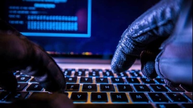 Detuvieron a dos hackers de Avellaneda que robaron 8 millones de pesos