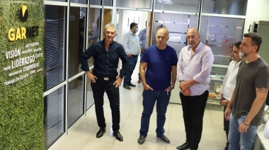 Grindetti y Kravetz visitaron dos importantes empresas que generan empleo local