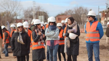 Comenzaron las obras de 120 viviendas para reubicar a las familias que viven sobre el arroyo Las Conchitas