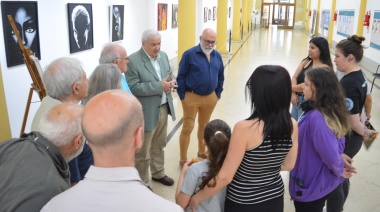 Inauguró la muestra “Claroscuros” en la Galería de las Artes de la UTN Avellaneda 