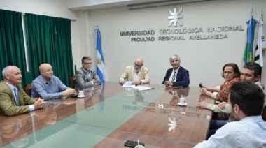 La UTN Avellaneda y la empresa MERANOL firmaron un convenio para desarrollo profesional y productivo 