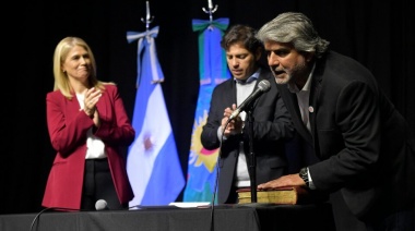 Kicillof le tomó juramento al nuevo ministro de Trabajo bonaerense, Walter Correa