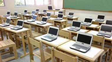 El gobierno confirmó que entregarán 500.000 computadoras a estudiantes de todo el país