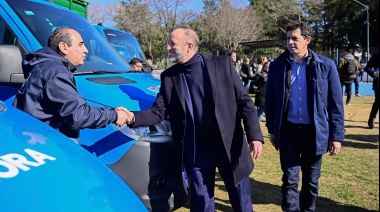 De Pedro, Insaurraldey Lesci presentaron el nuevo Parque Automotor de Lomas de Zamora