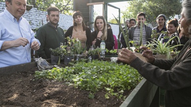 Cascallares y Fabiani recorrieron la Huerta Agroecológica del Municipio en Burzaco