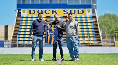 Dock Sud anunció a un nuevo entrenador para la próxima temporada