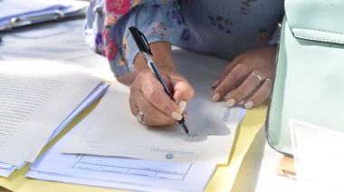 La Provincia gestionará 85 escrituras para familias de Avellaneda