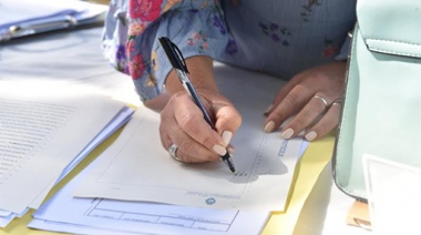 El Gobierno de la Provincia gestionará 246 escrituras para familias de Avellaneda