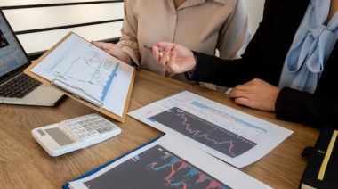 La UTN Avellaneda capacita en "Planificación Financiera e Introducción al Mercado de Capitales"