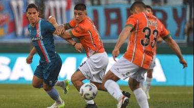 Arsenal empató con Banfield y quedó al borde del descenso