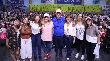 Grindetti encabezó un acto con "más de 800 mujeres grindettistas de la Provincia"