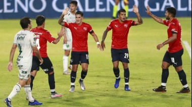 Independiente pasó por arriba a Sarmiento y lo derrotó 6-0