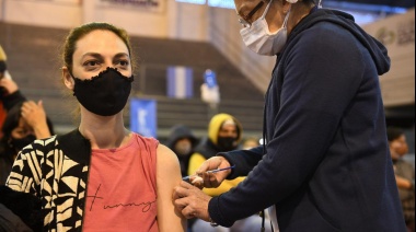 Coronavirus en la Argentina: los contagios se redujeron un 50% en el último mes