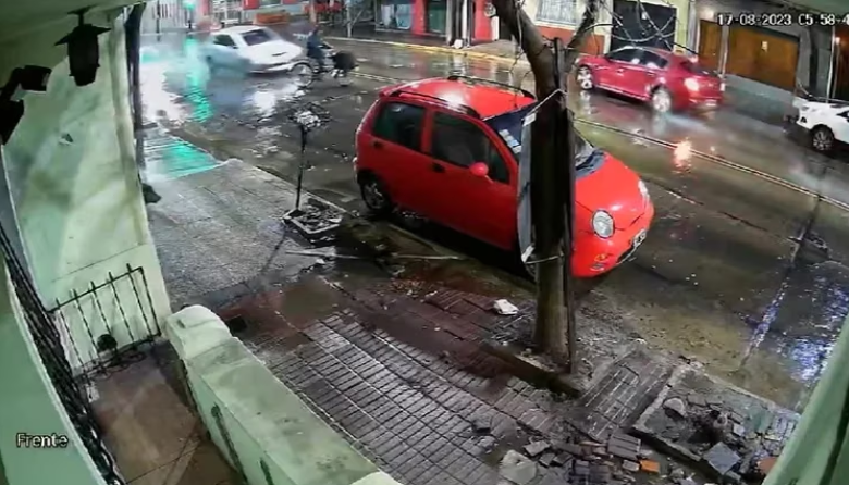Sarandí: Un conductor atropelló a un hombre y se dio a la fuga ...