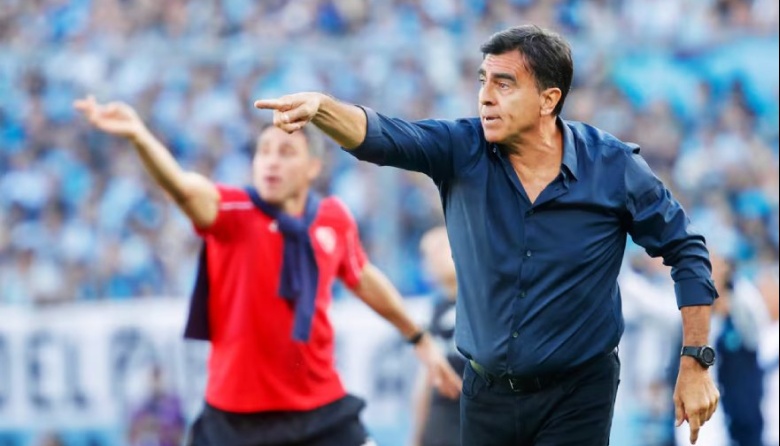 Quinteros celebró el rendimiento del equipo y apuntó a la competencia interna