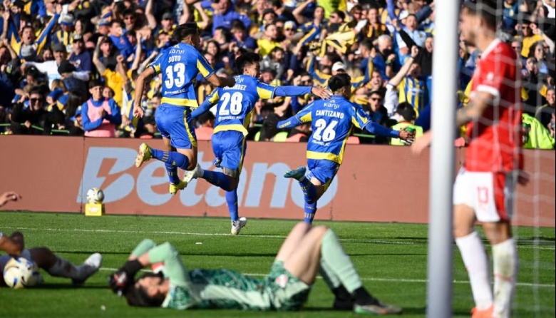 Independiente perdió con Rosario Central y quedó eliminado del Torneo Apertura