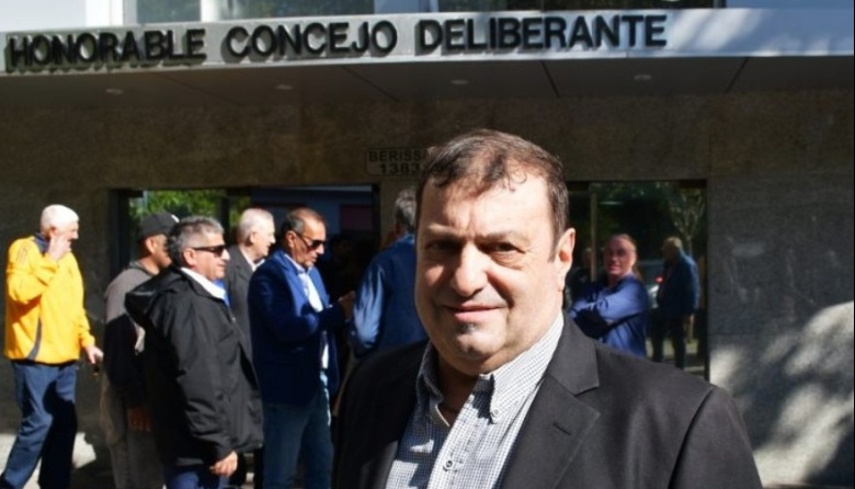 La UCR Avellaneda cerró con lista de unidad y ratificó a Daniel Carro como presidente