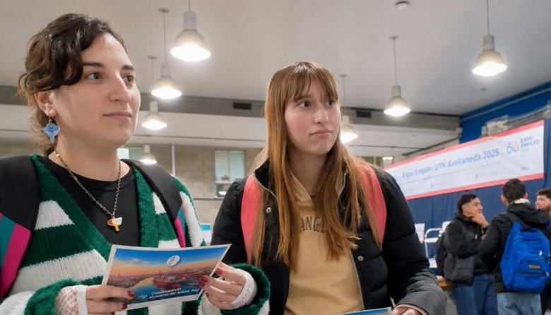 El Puerto de Dock Sud potencia el talento local en la Expo Empleo UTN Avellaneda 2026