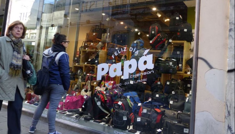 A pesar de las promociones, las ventas por el Día del Padre volvieron a caer