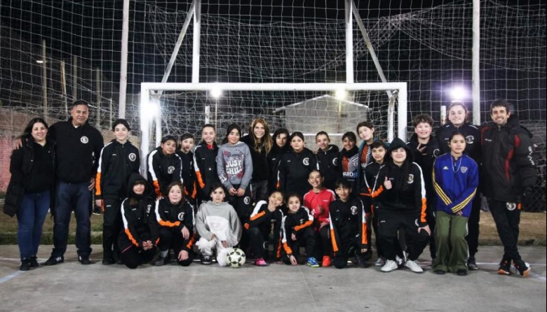 Magdalena Sierra inauguró obras en el Club San Baltazar