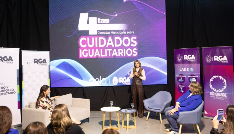 Magdalena Sierra participó de las "4tas Jornadas Municipales sobre Cuidados Igualitarios" en Tierra del Fuego