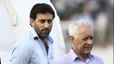 Diego Milito anuncia su salida de Racing por diferencias con Víctor Blanco