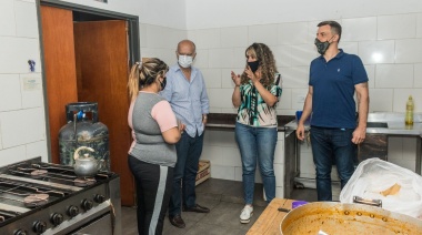 Grindetti visitó el comedor comunitario "Manos Solidarias" en Monte Chingolo