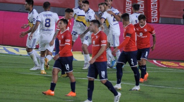 Boca lo dio vuelta sobre el final y festejó frente a Independiente en Avellaneda