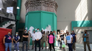 Chornobroff recorrió obras en el Cine Teatro Municipal Wilde y en la Escuela para Adultos N° 507