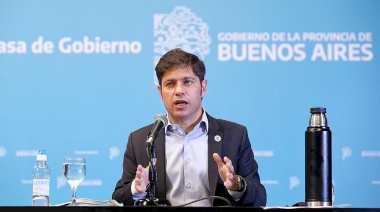 Kicillof agradeció a familias y docentes por "el compromiso para llevar clases virtuales"