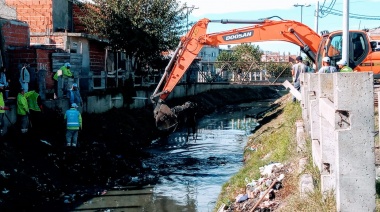 El Municipio de Quilmes continúa con las tareas de limpieza y mejoras