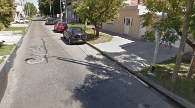 Violento robo en Villa Domínico: a punta de pistola asaltaron a un médico y se llevaron su auto