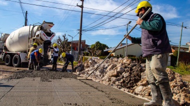 Obras de Bacheo en Villa Alcira