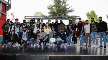 Más de 1300 jóvenes de Avellaneda irán a Mar del Plata gracias al Programa "Tu Viaje de Egresados Solidario"