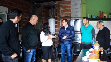 Daniel Arroyo, Julián Álvarez y Nicolás Russo visitaron comedores comunitarios en Lanús