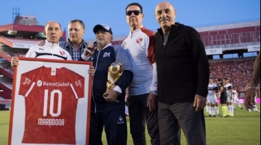 El estadio de Independiente también se llamará Ricardo Enrique Bochini