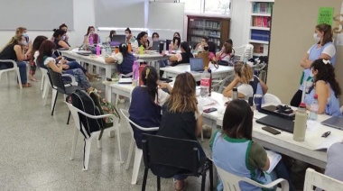 Más de 20 mil docentes bonaerenses comenzaron los cursos de formación en servicio