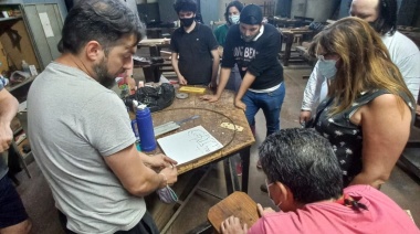 Taller Escuela de Luthería: un oficio artesanal que busca perdurar