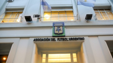 AFA y Agremiados pedirán que los futbolistas argentinos que dejaron Ucrania puedan jugar en el país