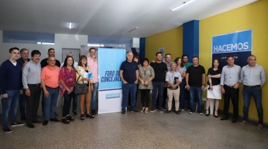 Grindetti cerró el primer Foro de Concejales de Hacemos